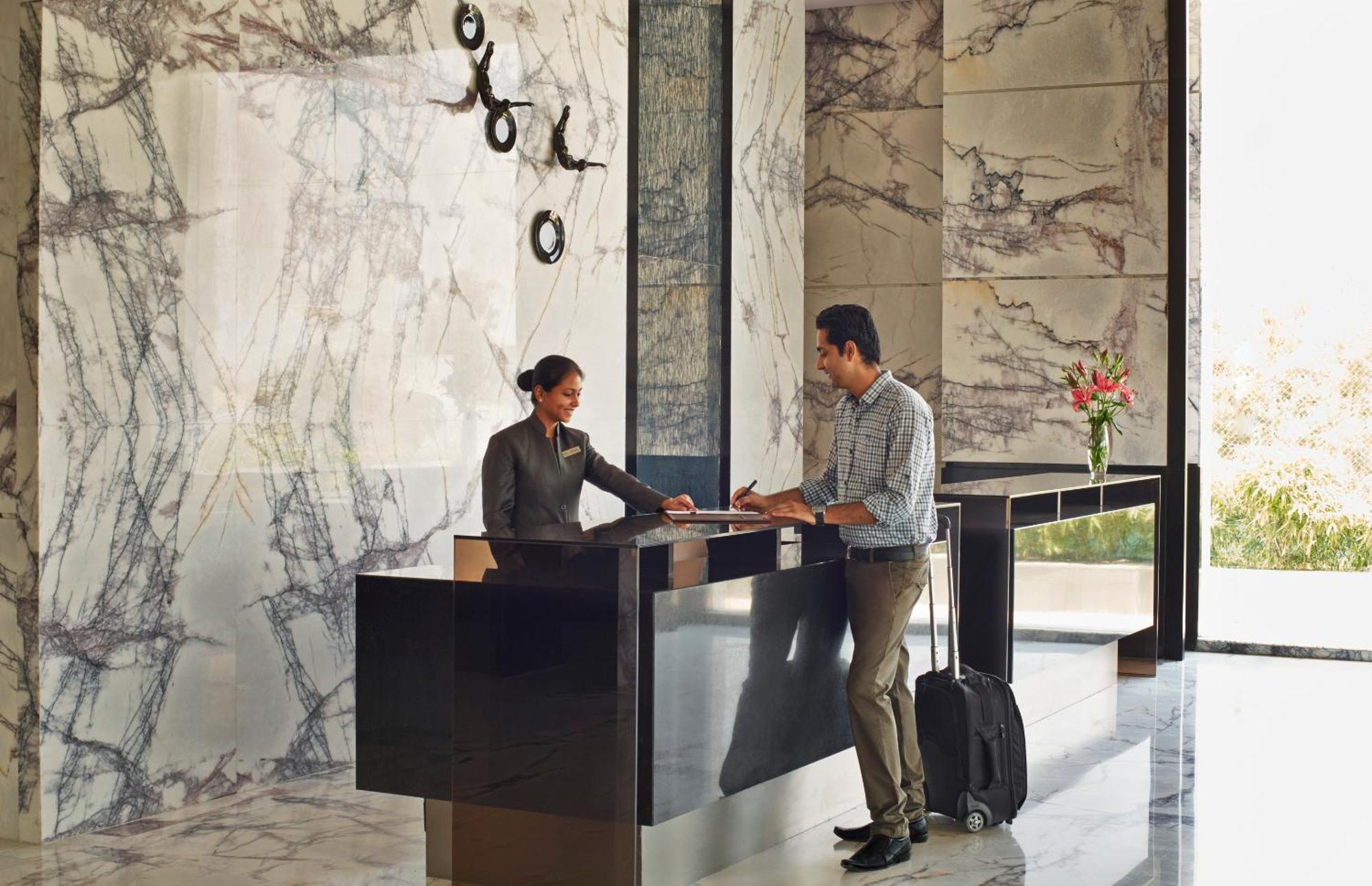 Courtyard By Marriott Bilaspur Екстериор снимка