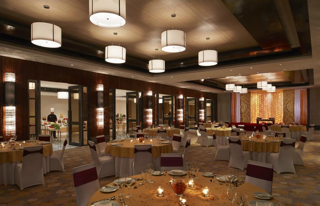 Courtyard By Marriott Bilaspur Екстериор снимка