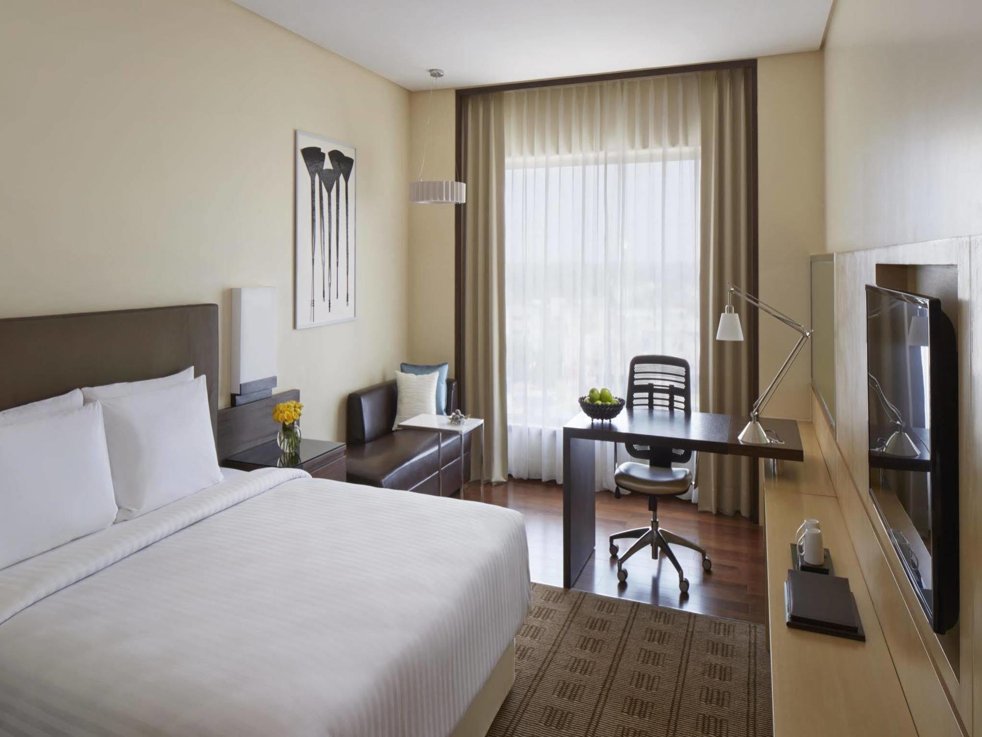 Courtyard By Marriott Bilaspur Екстериор снимка